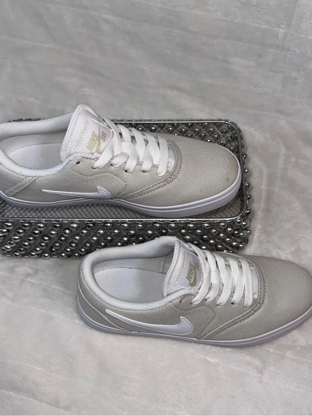Nike SB Check CNVS GS Light Bone White Canvas Sneakers Youth 4Y NEW